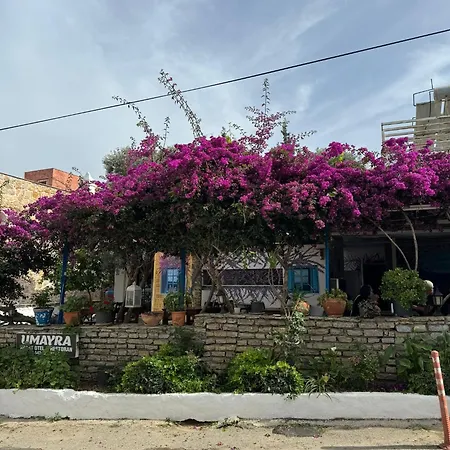 Umayra Hotel