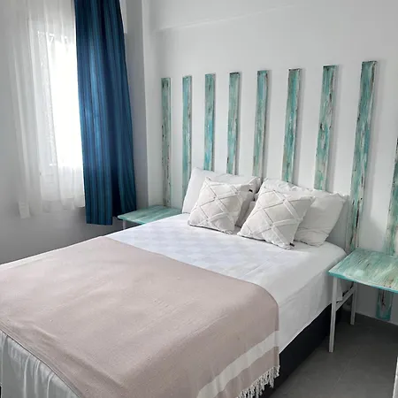 Umayra Hotel