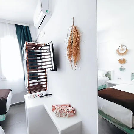 Hotel Umayra *