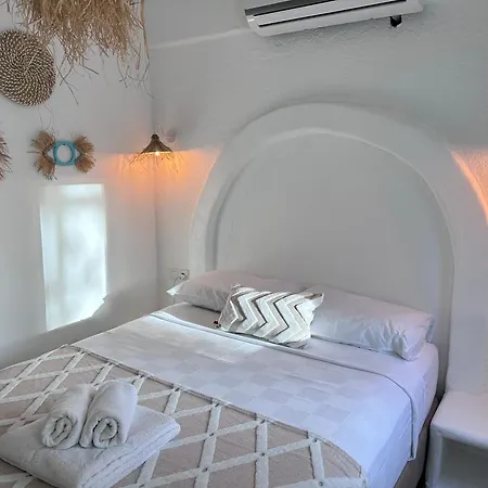 Ξενοδοχείο Umayra *