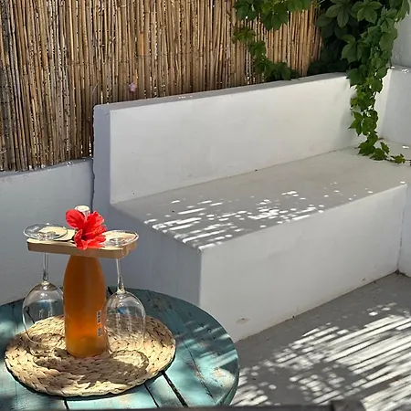 Ξενοδοχείο Umayra *